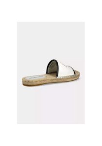 Karl Lagerfeld KC Maison Logo Slide 3