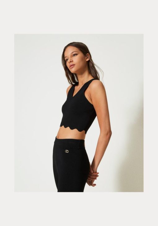 twinset-cropped-top-3