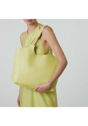 coccinelle-bag-brume-lime-2