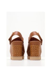 ugg-abbot-6