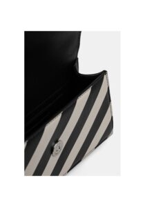 Karl-lagerfeld-A1W30392-5