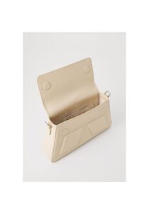 karl-lagerfeld-icon-ksoft-crossbody-beige-2