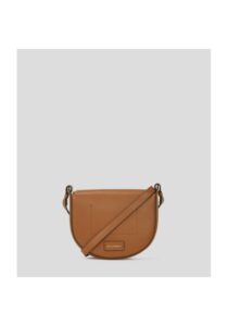 karllagerfeld-tsanta-diatriti-camel-4