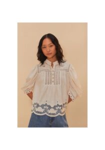 farmrio-blousa-off-white-romantic-1
